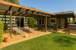 Mid-Century Escape. Hot Tub. Lush Garden. A/C. Bar - Image 2