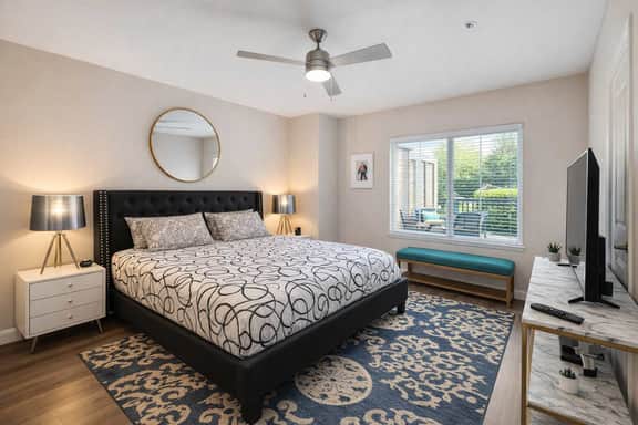 Stylish 1BR Apartment in Little Italy - Image 2
