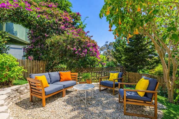 Walkable Tranquil Treetop Escape | Near Everything - Image 4