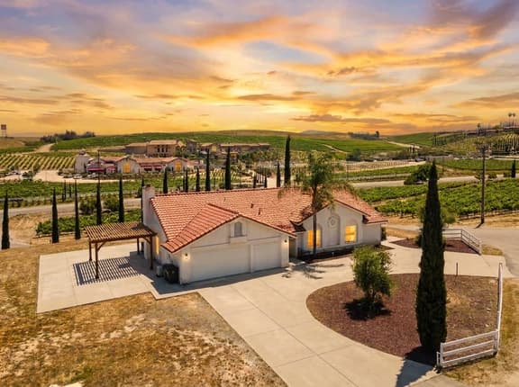 Private Temecula Getaway | Walk to Wineries - Image 1